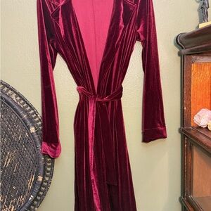 Elegant Velvet Burgundy Robe